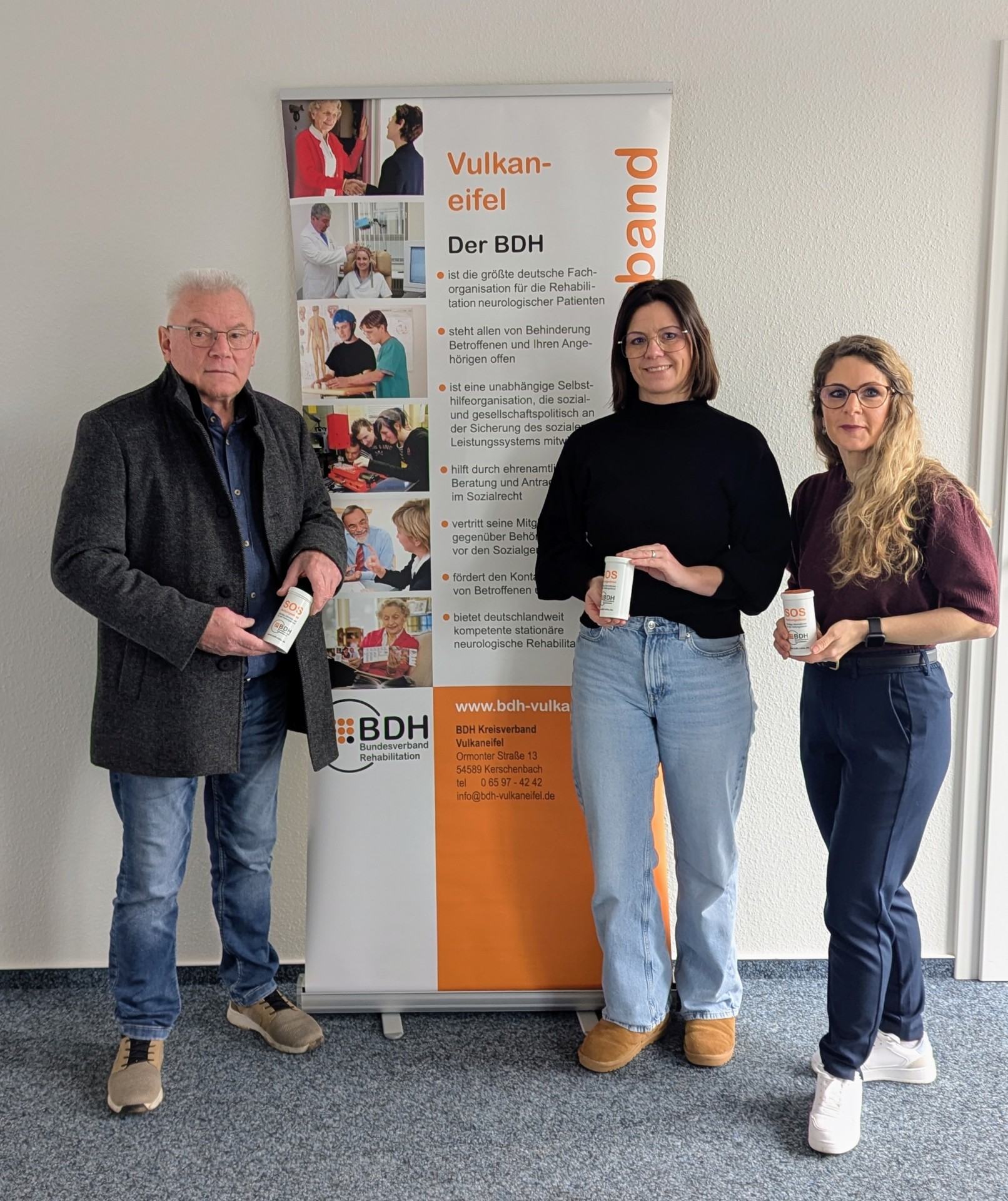 v.l.n.r.: Walter Schneider, Bundesverband für Rehabilitation, Vorsitzender Kreisverband Vulkaneifel, Elisabeth Reinarz und Yvonne Surges, Fachkräfte im Landesprogramm Gemeindeschwesterplus Vulkaneifel